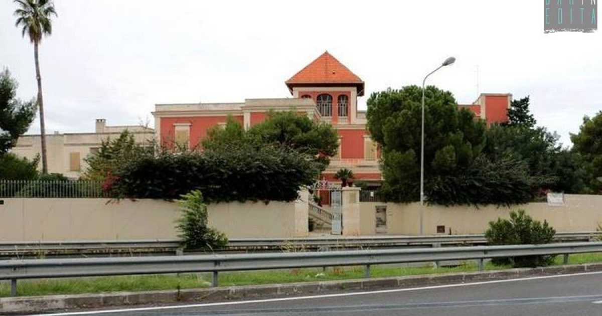 Bari: l'enorme e misteriosa "Villa Torrebella", ex casa di cura neuropsichiatrica